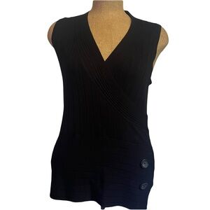 Le chateau Black Sleeveless V-Neck Top/vest/tank size XXL